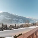 شقة Hinterkerschbaum