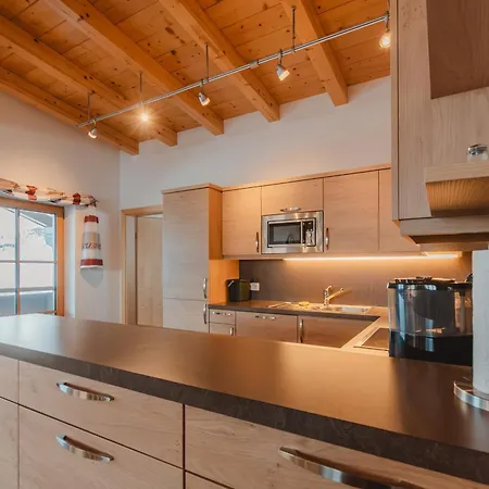 Daire Hinterkerschbaum *